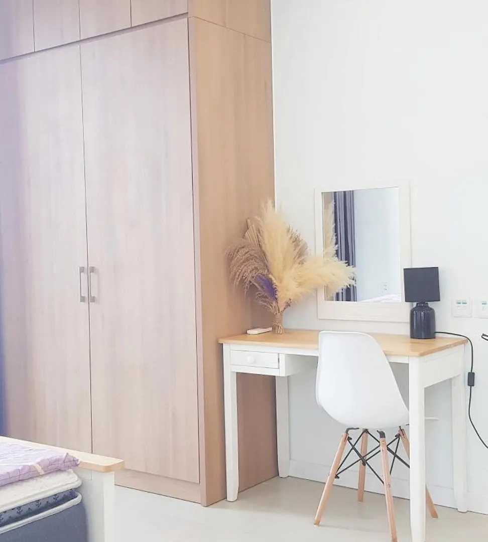 Beachfront Scenia Bay Apartment 芽庄 越南